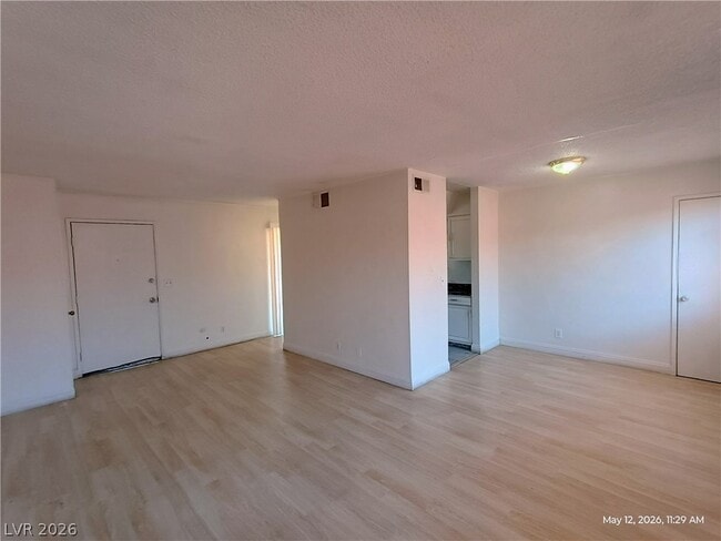 Building Photo - 3655 Kolendo Ct