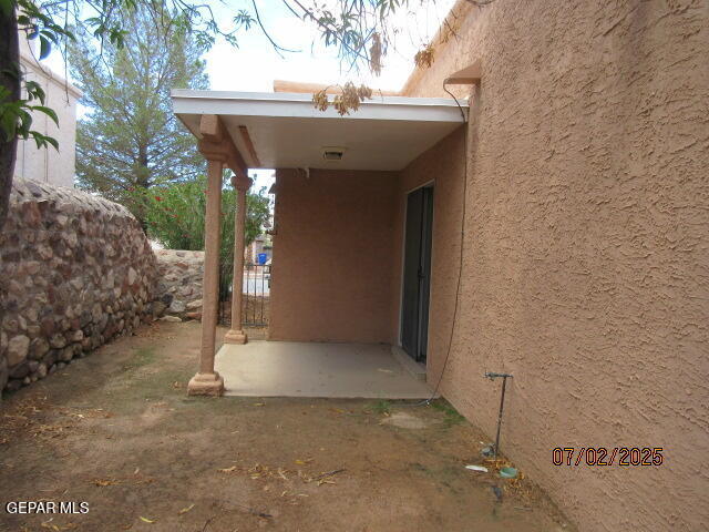 Building Photo - 7540 Le Conte Dr