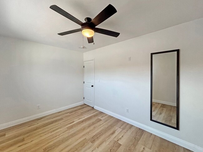 Building Photo - Charming 3BD/1BA House in South Park w/ W/...