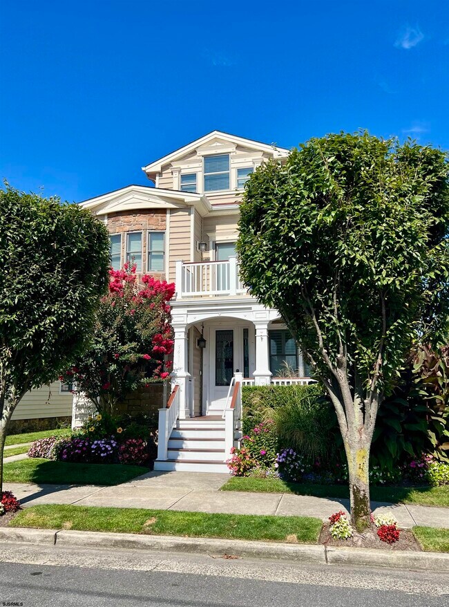 Building Photo - 7611 Ventnor Ave