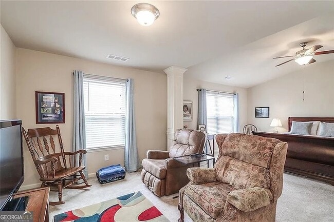 Building Photo - 2344 Attewood Dr