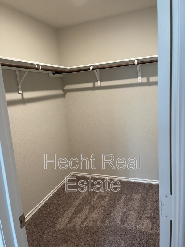 Building Photo - 10727 Prusiner Dr