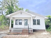Building Photo - CHARMING 2/1.5 NEAR DOWNTOWN - WALKING DISTANCE TO PARDEE