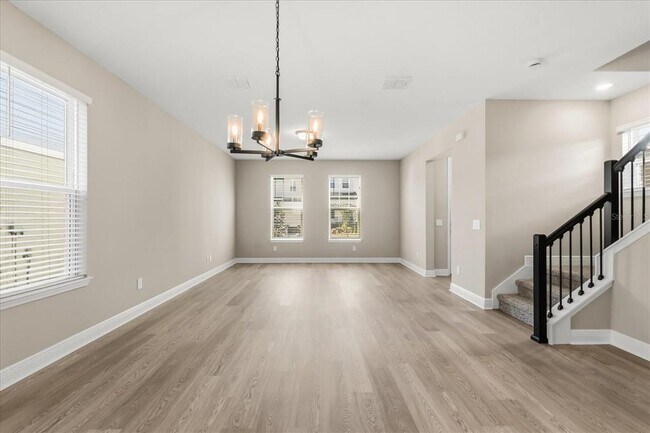 Building Photo - 16496 Silver Brook Wy