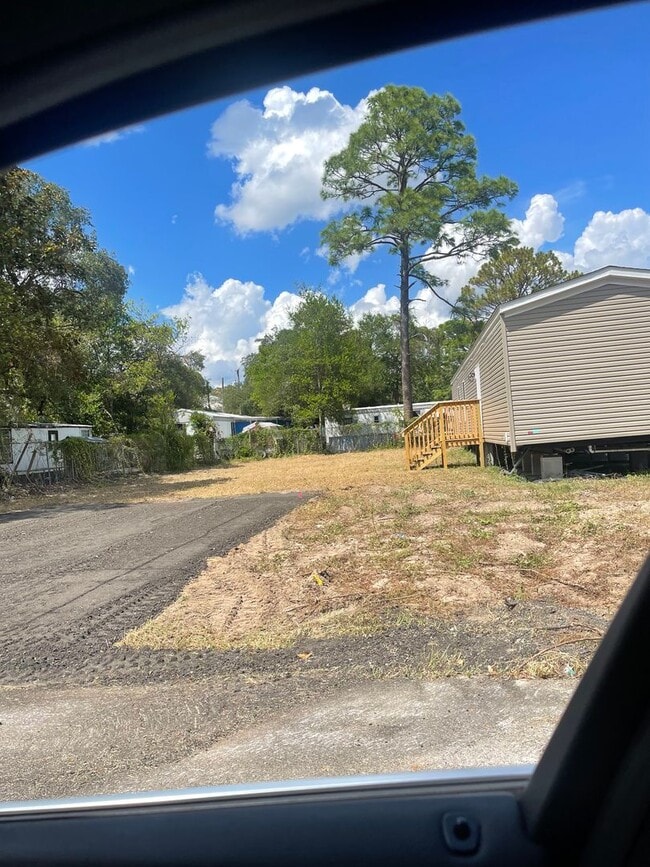 Building Photo - Luxury 3 Bedroom/ 2 Bath Mobile Home