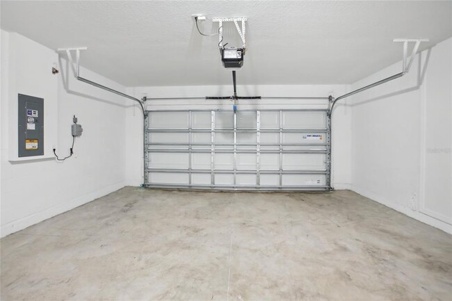 Building Photo - 10762 Quail Grv Wy