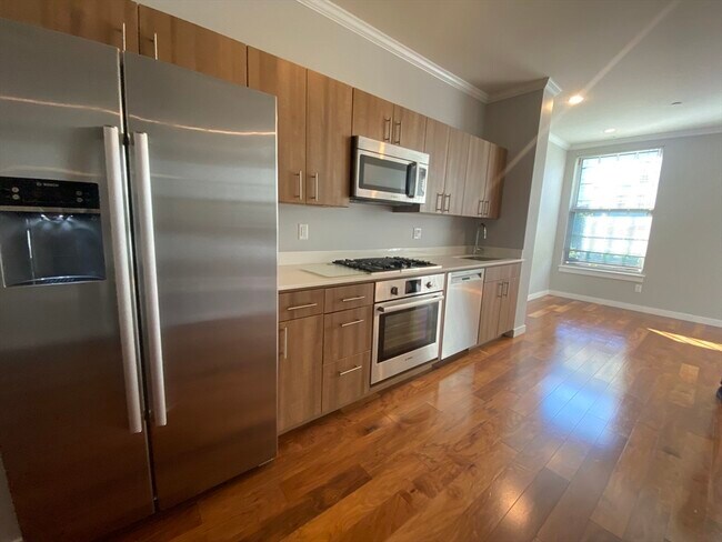 Building Photo - 45 1st Ave