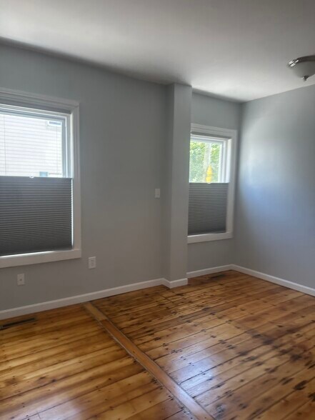 Building Photo - 9 Belknap St