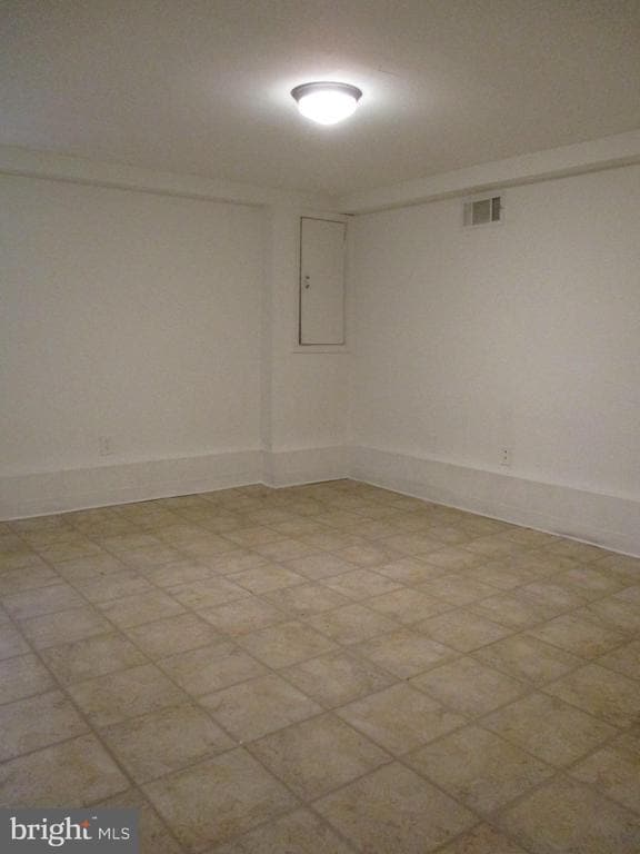 Building Photo - 5945 Franconia Rd