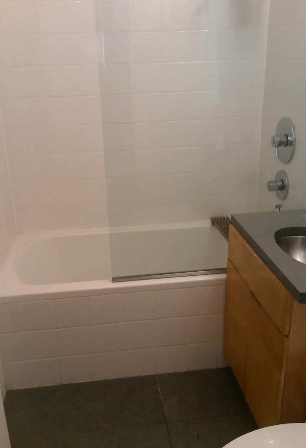 Building Photo - 400 Central Park W