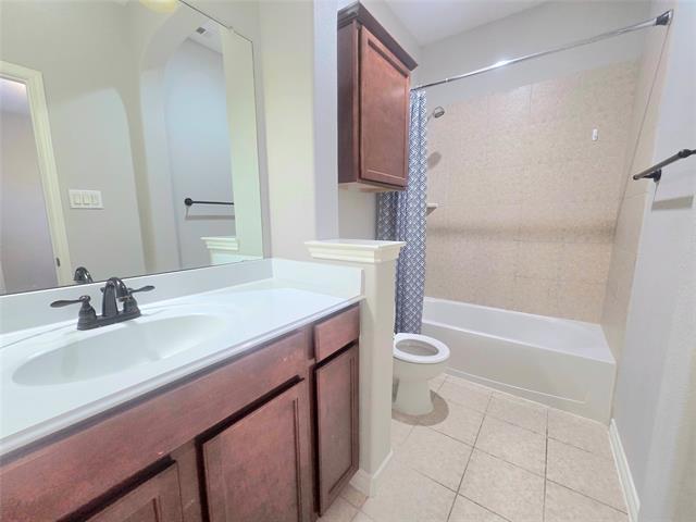 Building Photo - 3800 Jeanette Ln