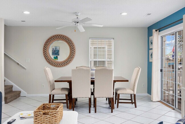 Building Photo - 111A S Yaupon Dr