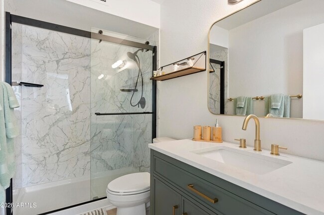 Building Photo - 8107 E Vista Dr