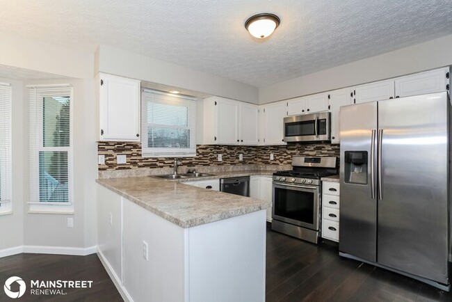 Building Photo - 3134 Sun Valley Drive, Pickerington, OH 43147