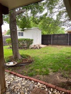 Building Photo - 5331 Willow-Ridge Rd