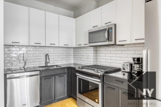 Building Photo - 2 bedroom in NEW YORK NY 10005