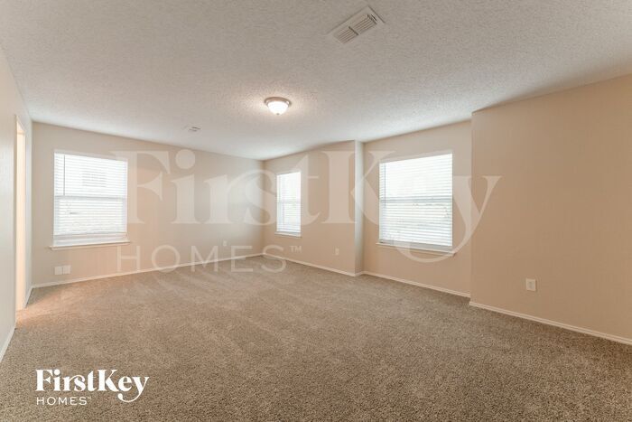 Building Photo - 2444 Big Spring Dr