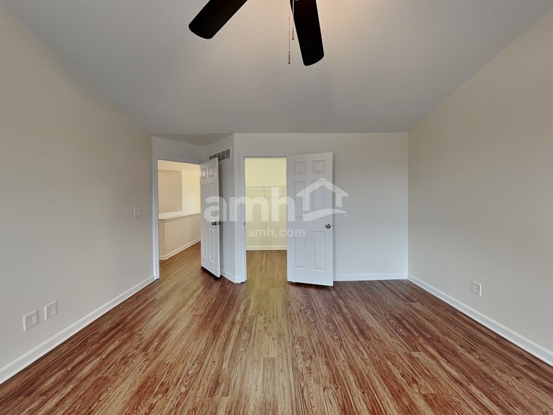 Building Photo - 9302 Hardwicke Ln