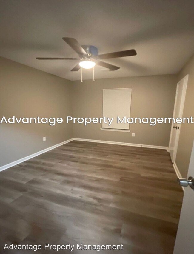 Building Photo - 3 br, 2 bath House - 2505 Durham Ave.