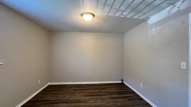 Building Photo - 210 Hendricks Blvd