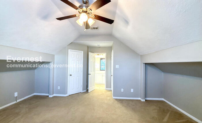 Building Photo - 18503 Keeling Trail