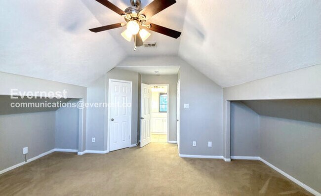 Building Photo - 18503 Keeling Trail