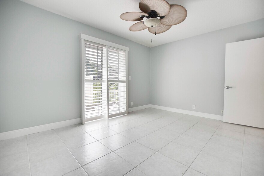 BEDROOM - 1123 Highland Beach Dr