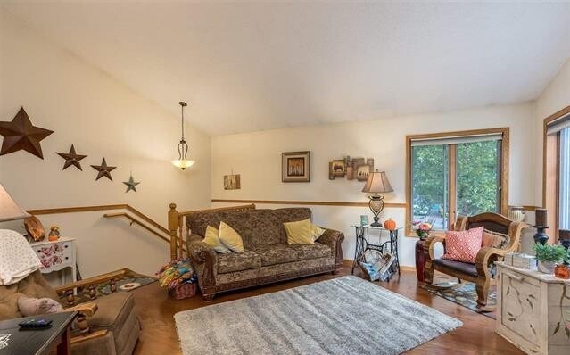 Building Photo - 906 Point Pleasant Rd