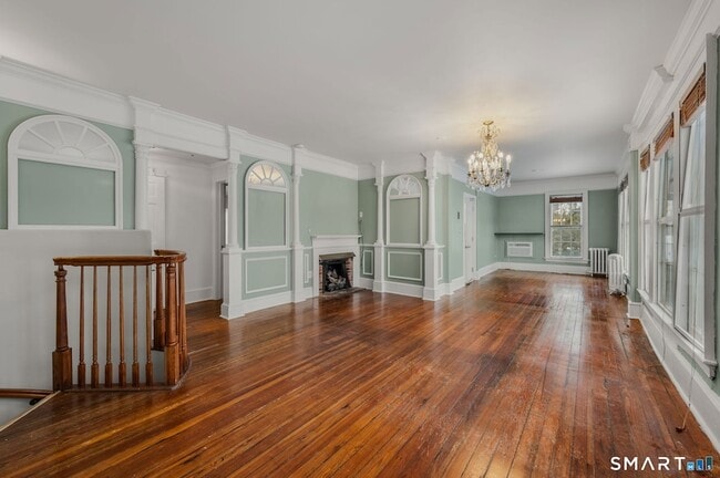 Building Photo - 9 Lyme St