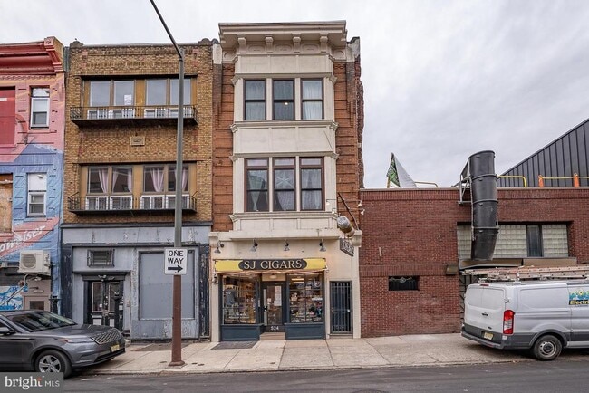 Building Photo - 524 S 3rd St