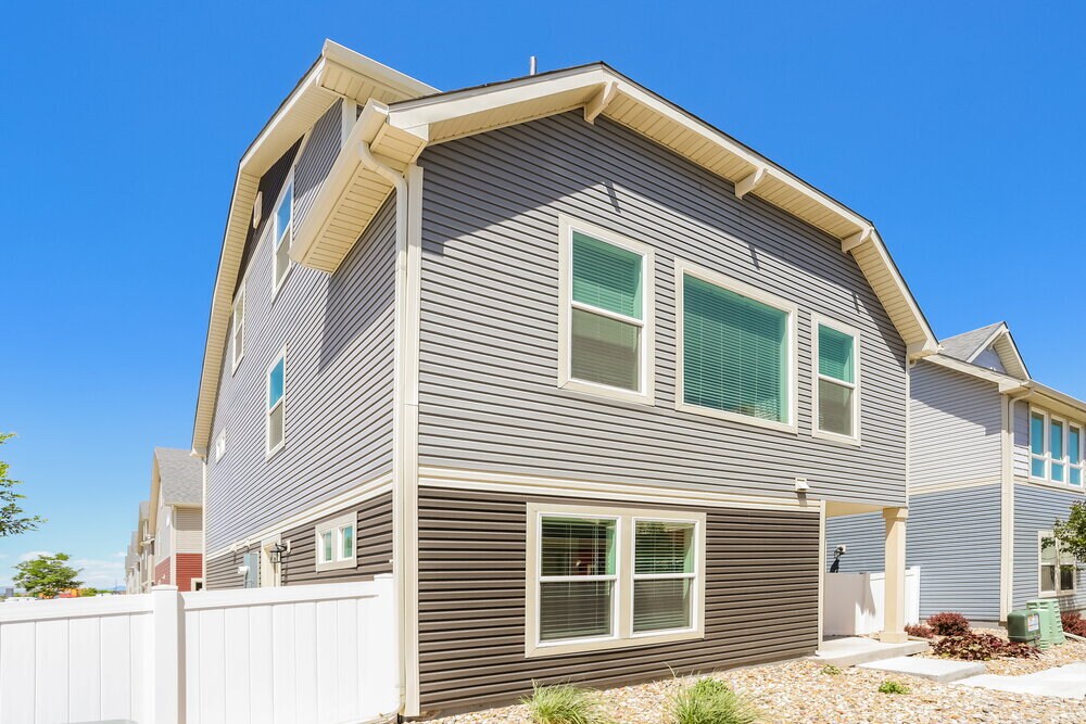 Building Photo - 18601 E 47th Pl