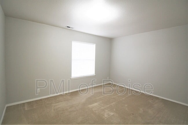 Building Photo - 8931 W Irving St