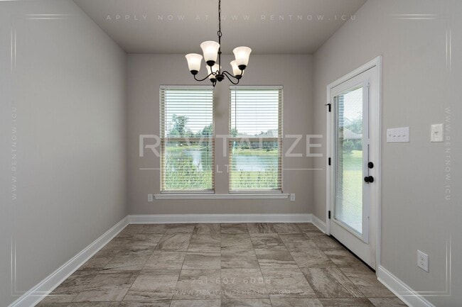 Building Photo - Stunning 3/2 in Foley Gated Community