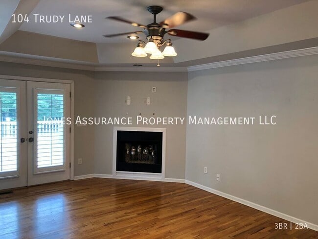 Building Photo - 104 Trudy Ln