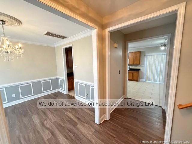 Building Photo - 8836 Looking Glass Rd