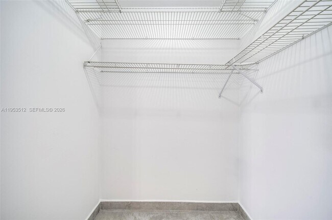 Building Photo - 9557 SW 40th Terrace