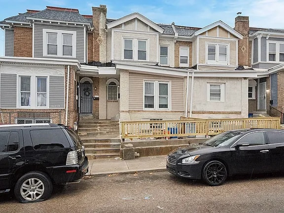 Building Photo - 5959 Windsor Ave