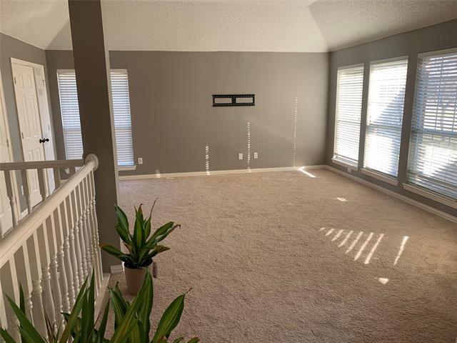 Building Photo - 5710 Roanoke Dr