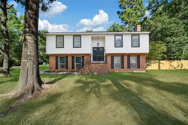 Building Photo - 2603 Rosewood Pl
