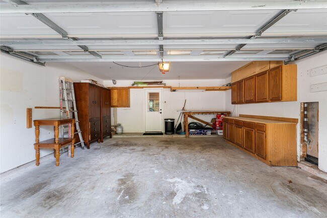 Building Photo - 267 E Rainbow Ridge Cir