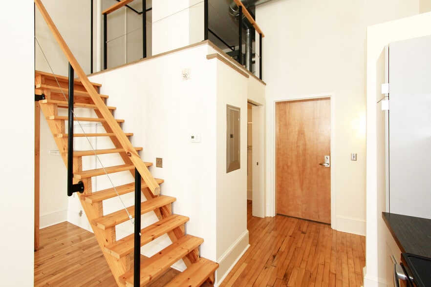 Building Photo - 505 Union Ave