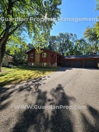 Building Photo - 2663-2665 Rice Creek Terrace