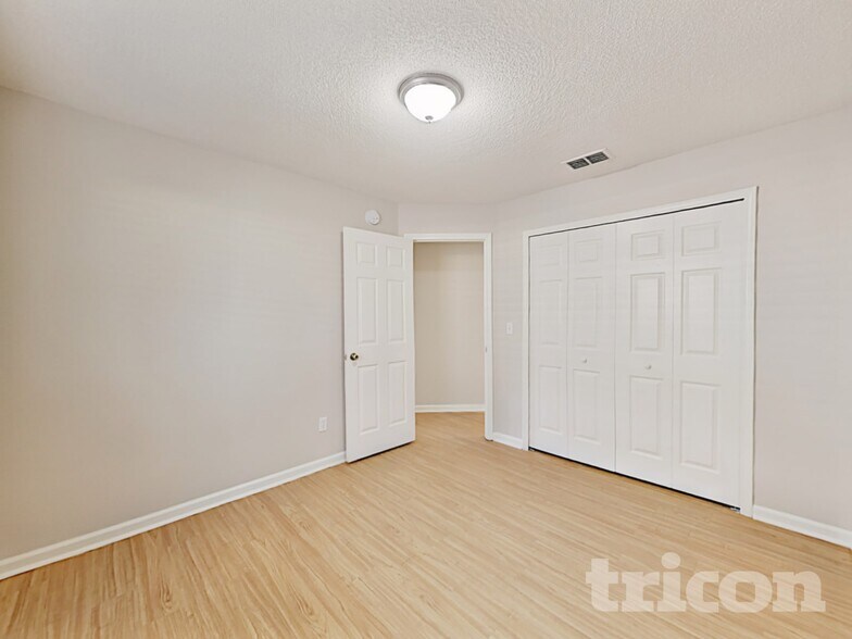 Building Photo - 5357 Tessa Terrace
