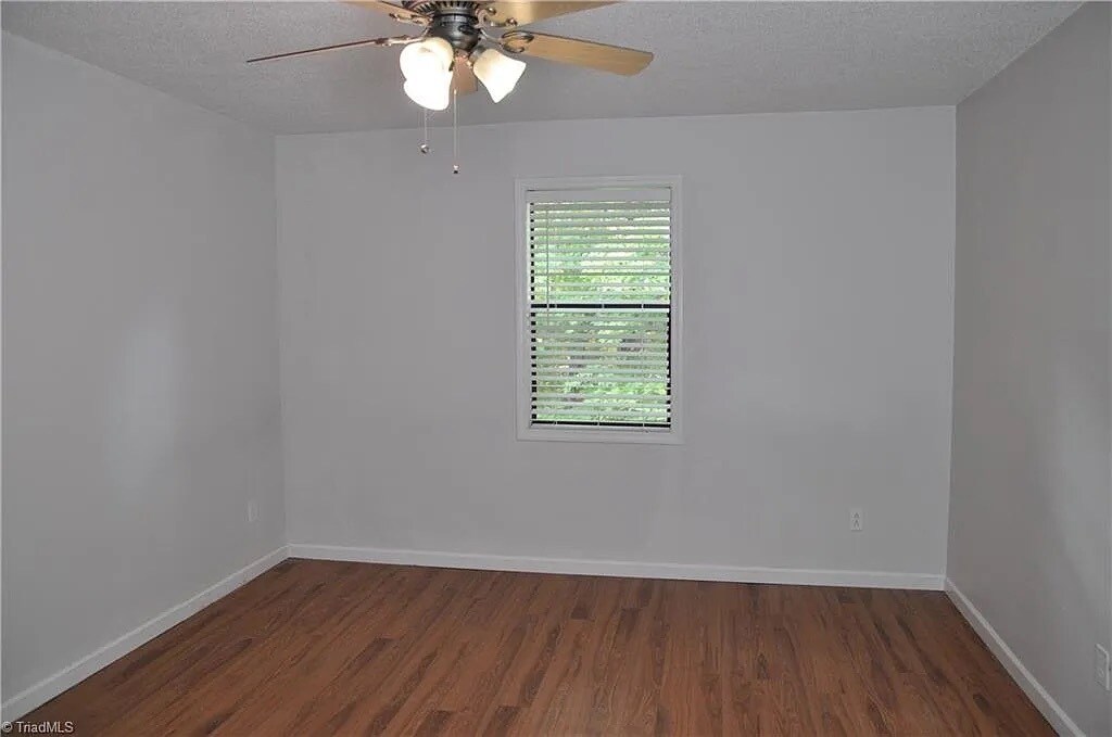 Building Photo - 1504 Aspen Way
