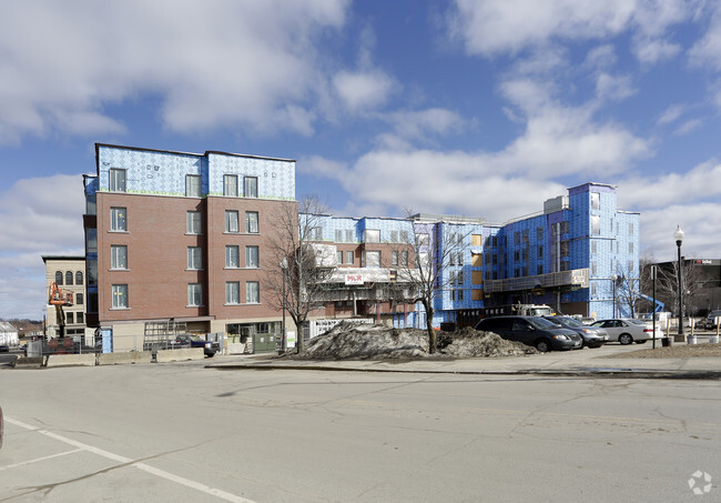 Building Photo - Bill & Joan Alfond Main Street Commons