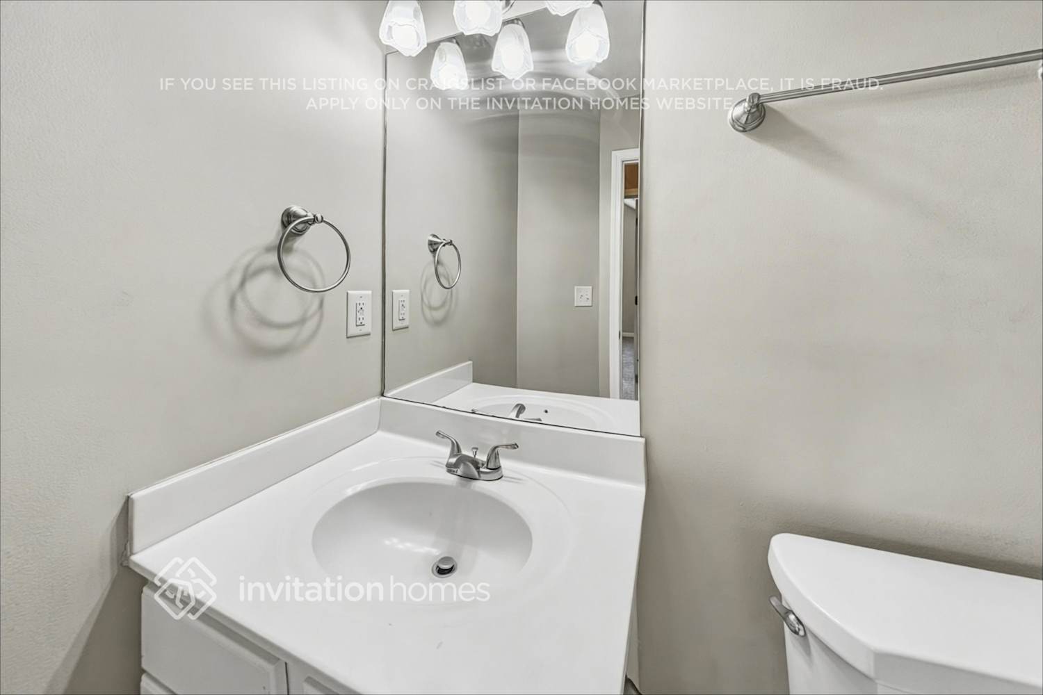 Building Photo - 3407 Millash Trail NE
