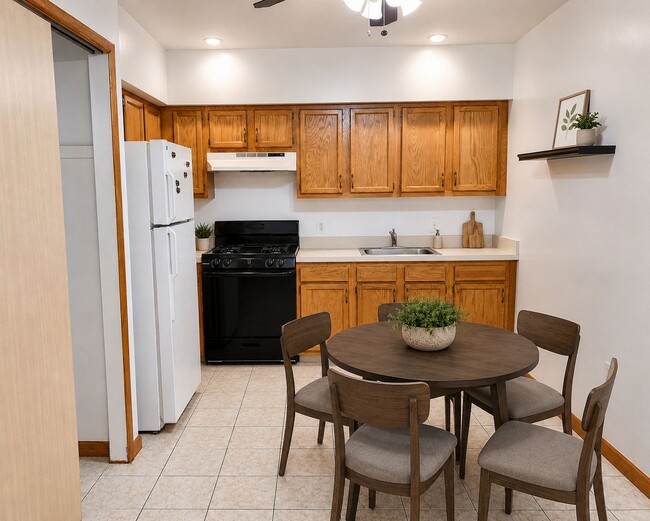 Building Photo - Three-Bedroom Graduate Hospital Home with Finished Basement and Private Patio
