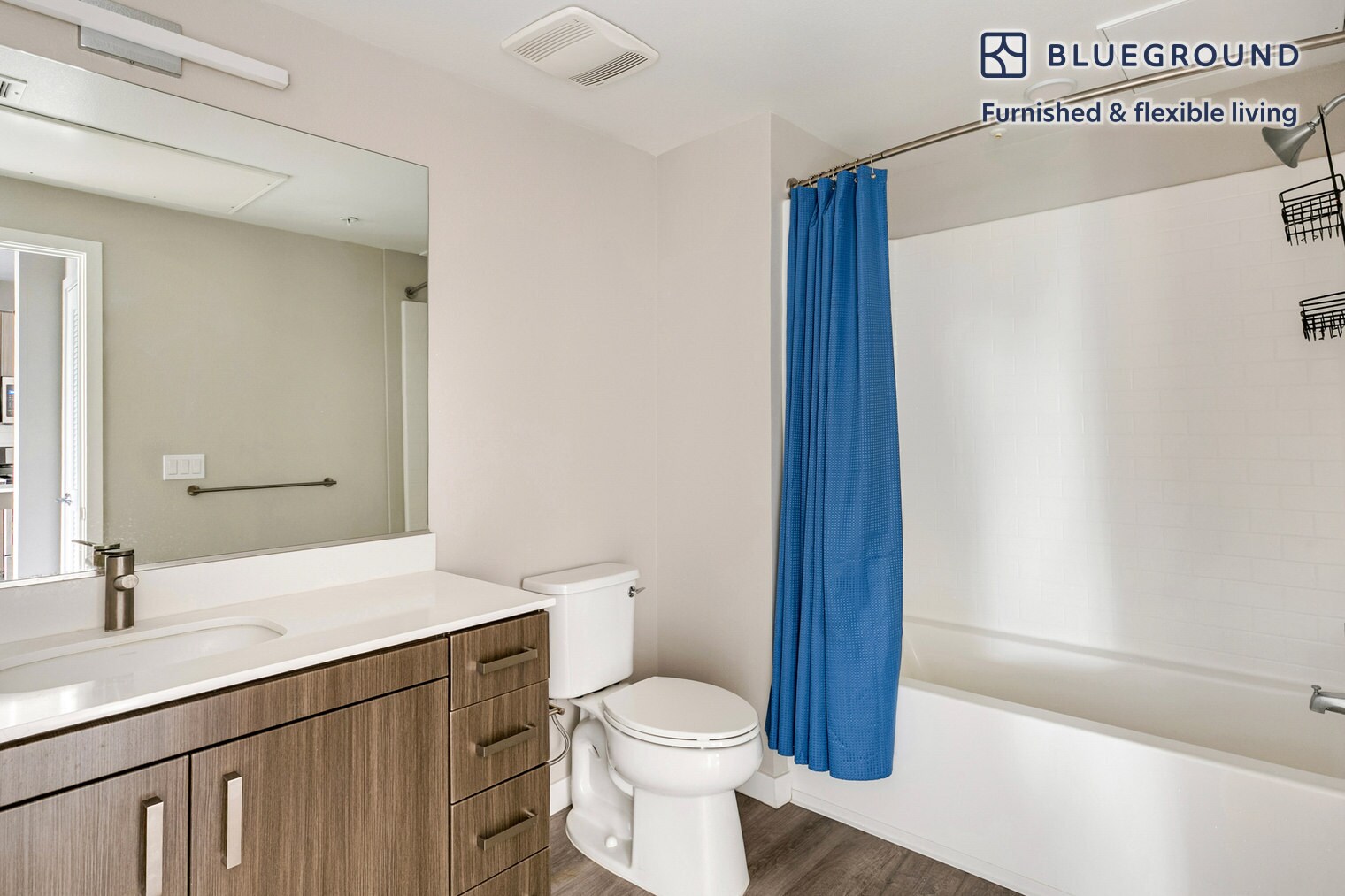 Building Photo - 3560 Rambla Pl