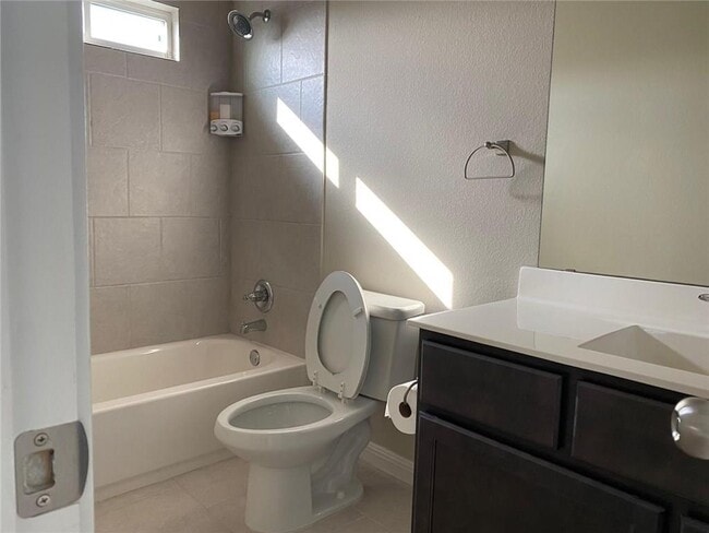 Building Photo - 159 Plantain Dr