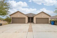 Building Photo - 216 Stone Gate Dr